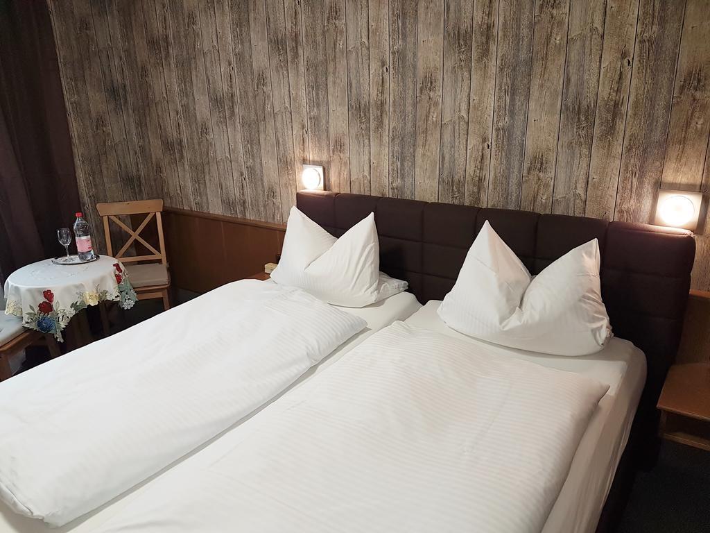 Charlottenhof Hotel Messel Kültér fotó
