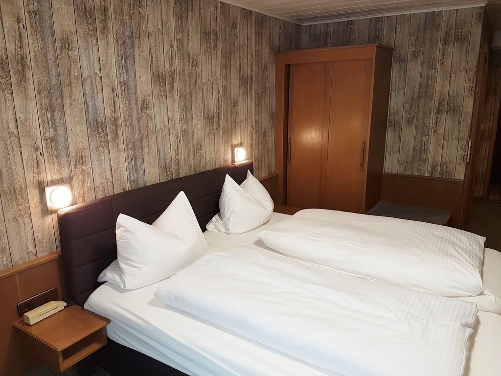 Charlottenhof Hotel Messel Kültér fotó